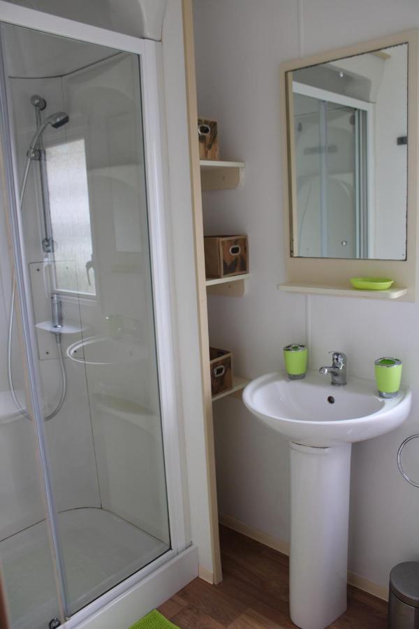 Mobil-Home Spatieux 8Pers - Brume Сен-Жюльен-ан-Борн Экстерьер фото